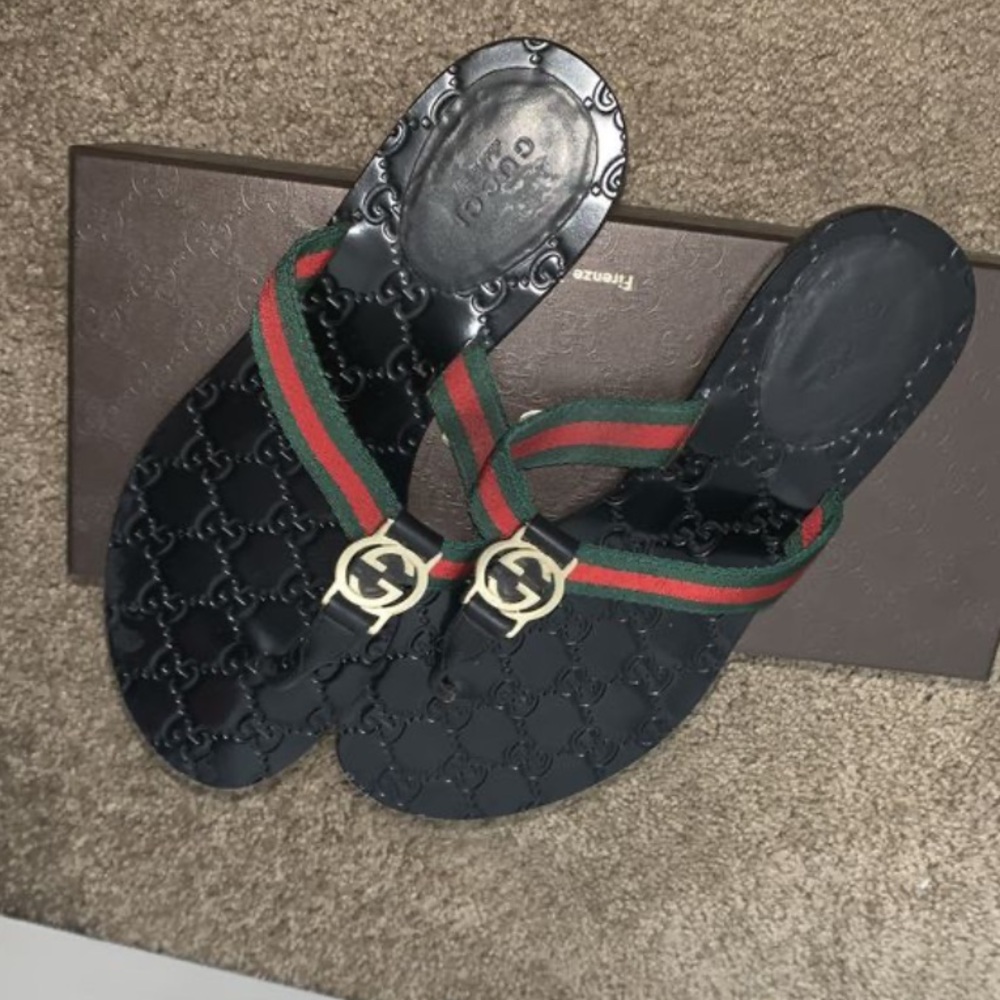 Women’s Gucci Sandal